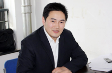 榮凱液壓升降機量身定制! 榮凱液壓升降機量身定制!